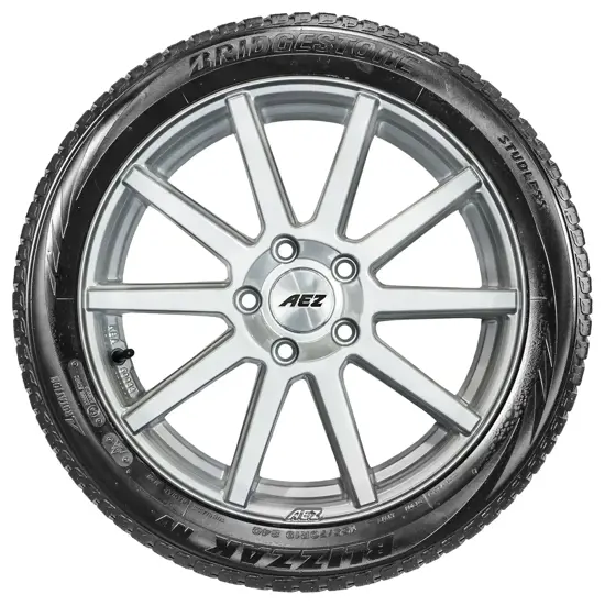 Bridgestone 155 70 R19 88Q Blizzak NV XL BMW I3 15199998