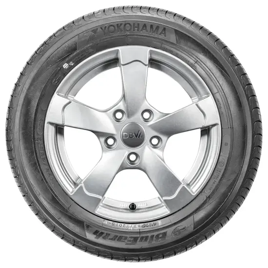 Yokohama BluEarth AE-01 185/55 R16 83V (Switzerland)