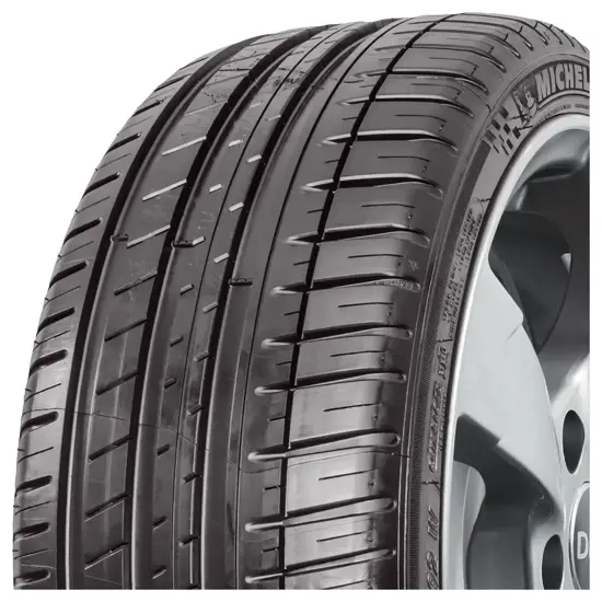 MICHELIN 225 40 ZR18 92W Pilot Sport 3 XL UHP FSL 15077880