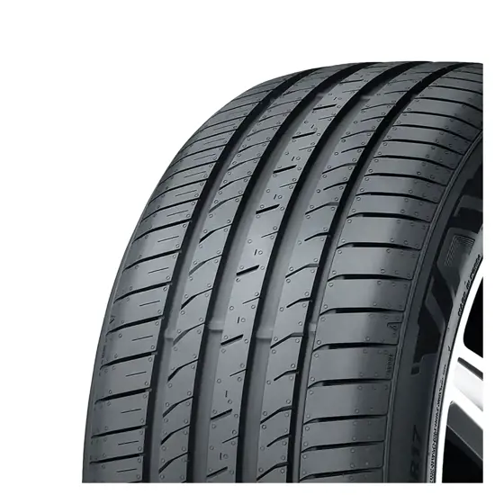 Nexen 245 40 ZR17 95Y N Fera Primus XL 15351333