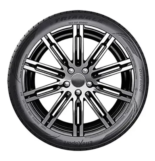 TH202-225/40R18-92Y：2本 TRIANGLE TH202 225 40 R18 92Y XL brand new 225/40R18 2 x
